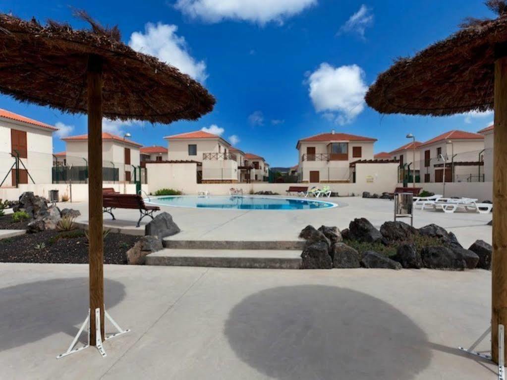 Zeus Corralejo
